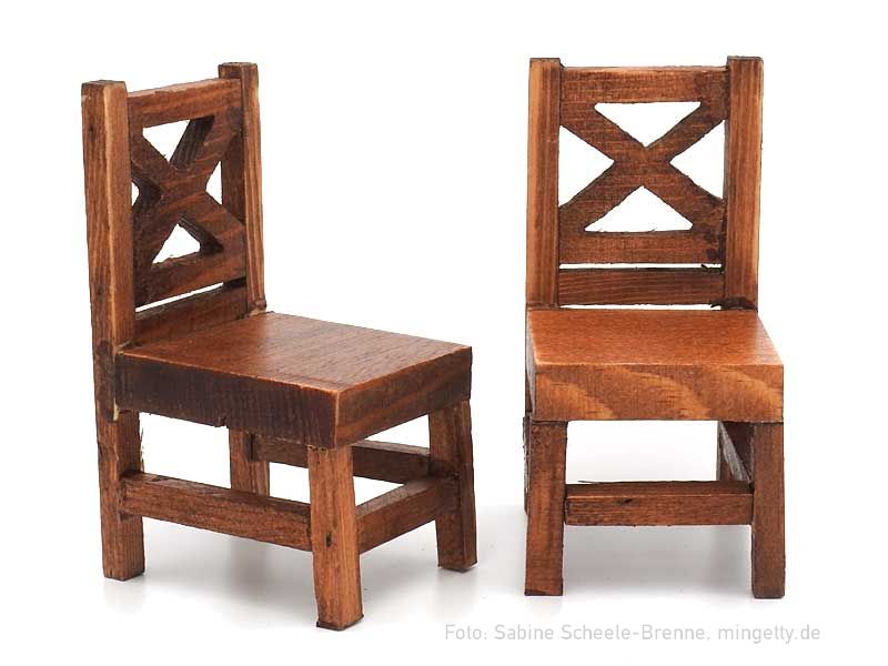 StÃ¼hle mit Kreuzlehne