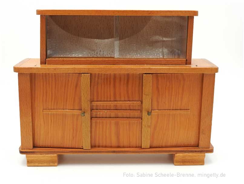 Wohnzimmerbuffet mit Glasscheiben