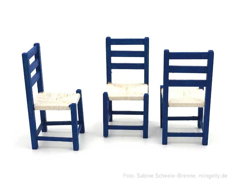 Stühle mit Flechtsitz