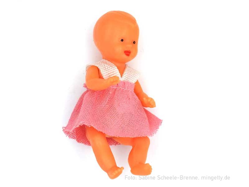 Baby im rosa RÃ¶ckchen