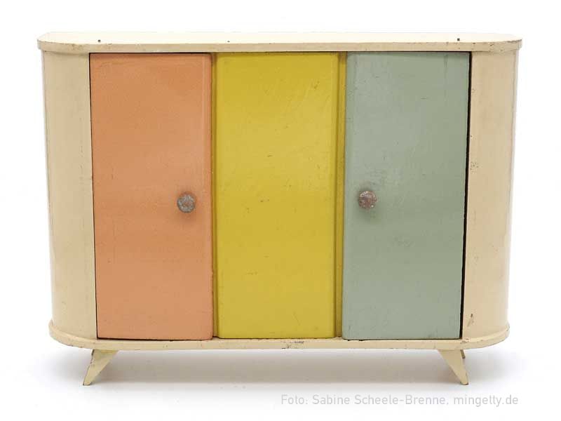 Kleiderschrank